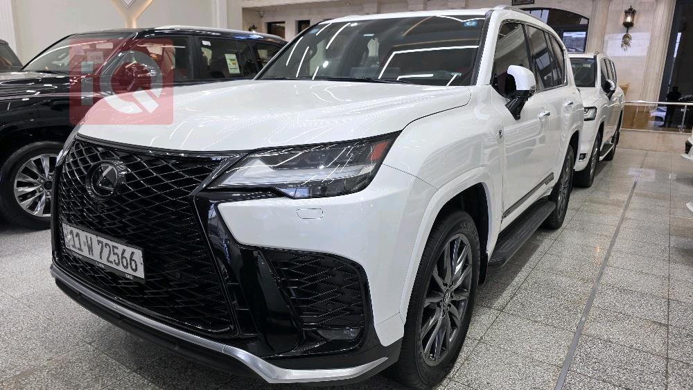 Lexus LX